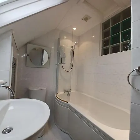 Duddon Valley Attic, District National Park, Sleeps 4 Broughton in Furness